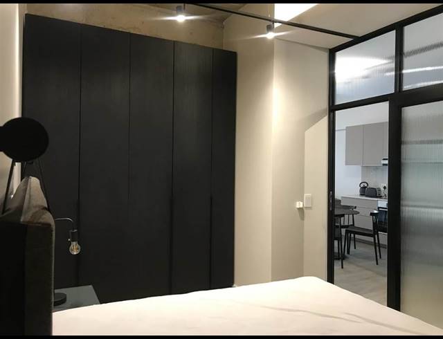 1 BEDROOM APARTMENT FOR SALE IN SANDOWN